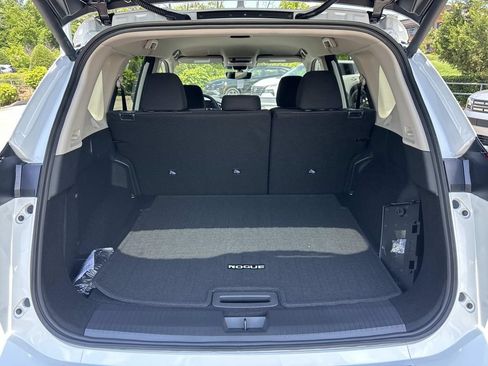 New 2026 Nissan Rogue SV FWD image 13