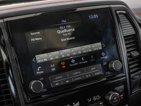 Used 2024 Nissan Titan PRO-4X w/ Pro-4x Convenience Package image 32