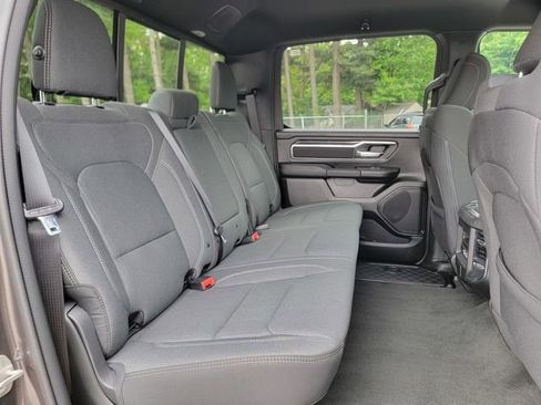 Certified 2024 RAM 1500 Big Horn AWD/4WD image 23