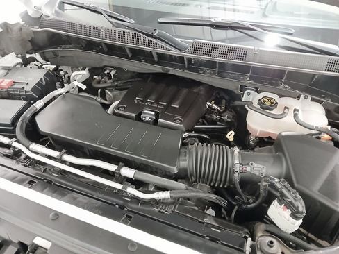 Used 2023 Chevrolet Silverado 1500 LT image 31