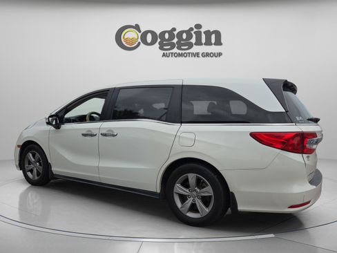 Used 2019 Honda Odyssey EX image 3