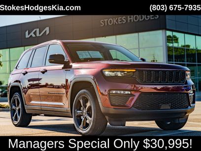 Used 2023 Jeep Grand Cherokee Limited w/ Black Appearance Package