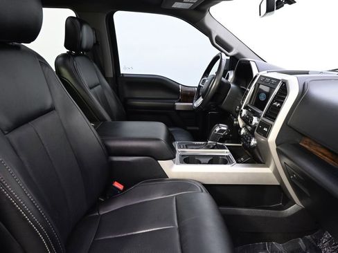 Used 2020 Ford F150 Lariat w/ Equipment Group 502A Luxury AWD/4WD image 16