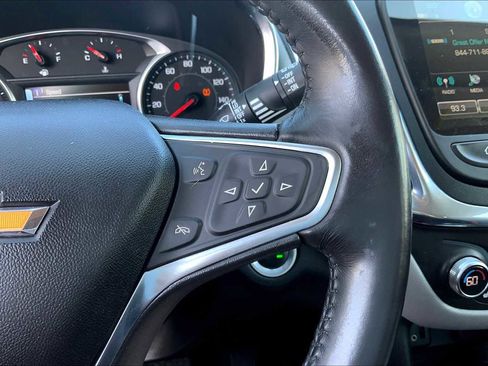 Used 2018 Chevrolet Equinox LT w/ Sun & Infotainment Package AWD/4WD image 25