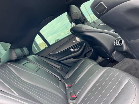 Used 2019 Mercedes-Benz E 300 image 52