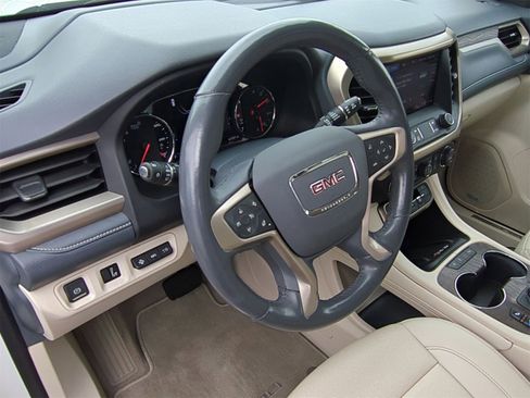 Certified 2022 GMC Acadia Denali w/ Denali Technology Package image 15