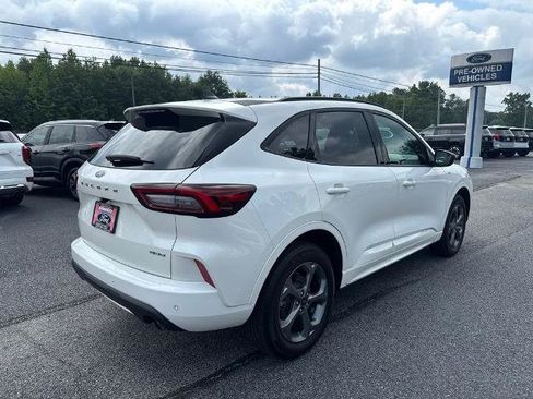 Certified 2024 Ford Escape ST-Line w/ Tech Pack #1 AWD/4WD image 5