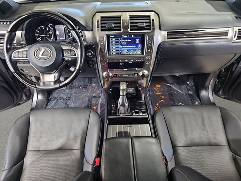 Used 2021 Lexus GX 460 Premium w/ Premium Package AWD/4WD image 9
