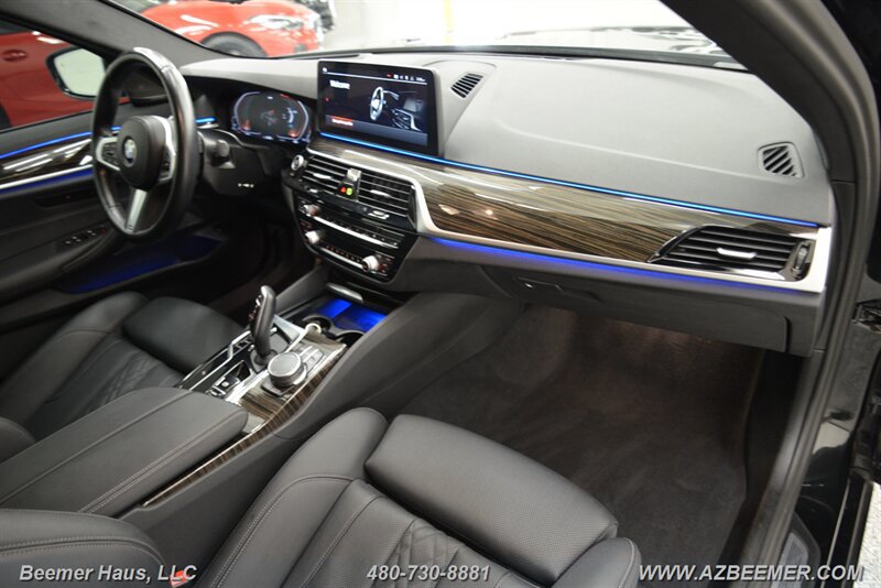 Used 2023 BMW 530i w/ M Sport Package RWD image 22