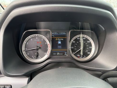 Used 2019 Nissan Titan PRO-4X image 11