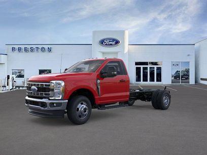 New 2026 Ford F350 XL w/ XL Chrome Package