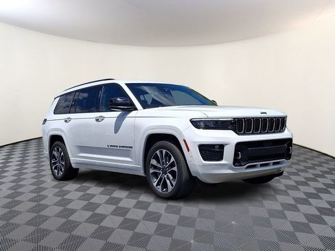 Used 2022 Jeep Grand Cherokee L Overland w/ Luxury Tech Group IV AWD/4WD image 1