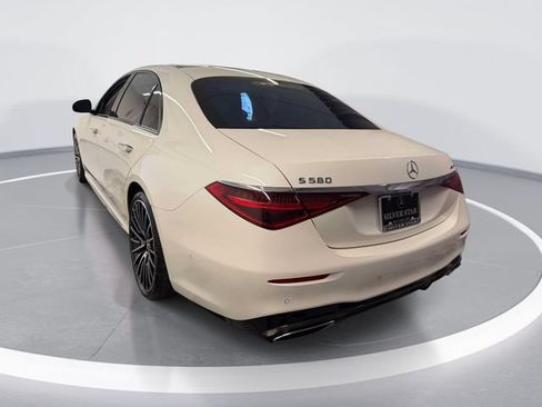 Used 2023 Mercedes-Benz S 580 4MATIC Sedan image 6