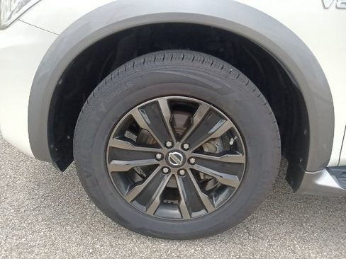 Used 2018 Nissan Armada Platinum w/ Captain Seat Package AWD/4WD image 10