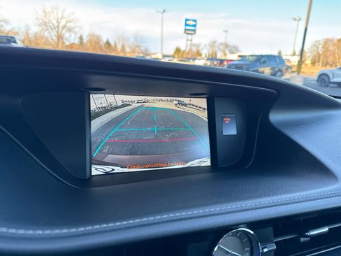 Used 2014 Lexus ES 350 w/ Luxury Package image 21