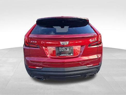 Used 2020 Cadillac XT4 Luxury FWD image 4