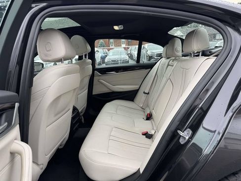 Used 2019 BMW 540i xDrive w/ M Sport Package AWD/4WD image 17
