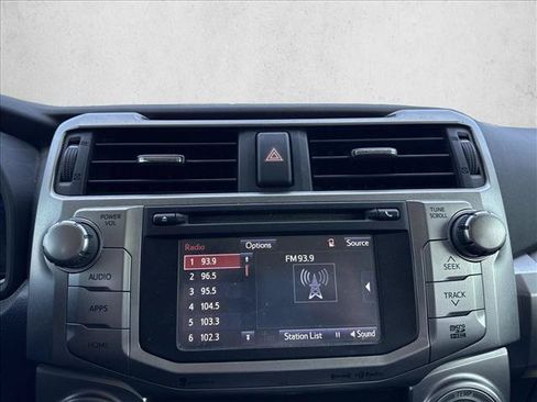 Used 2018 Toyota 4Runner SR5 RWD image 9