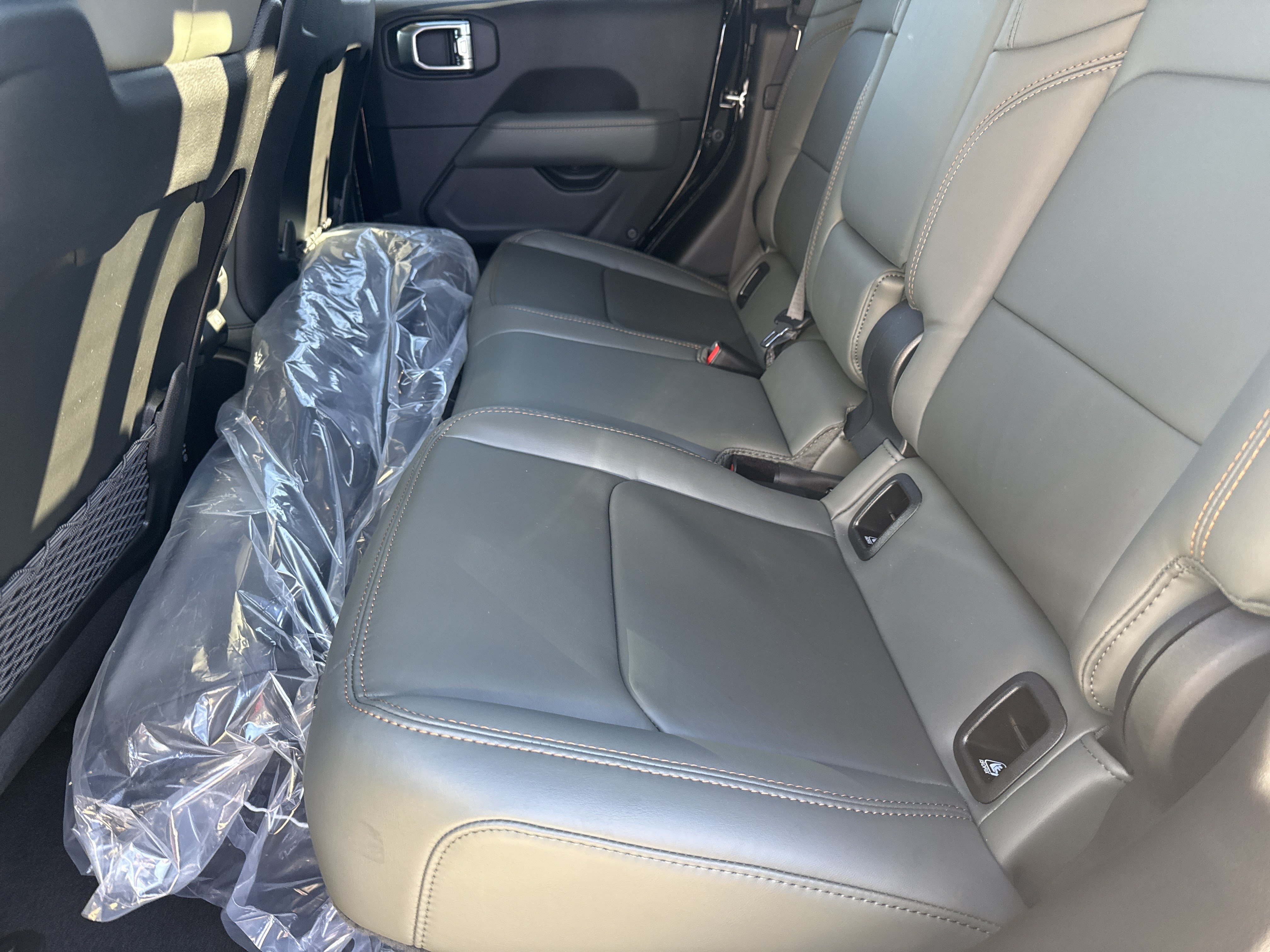 New 2026 Jeep Gladiator Mojave AWD/4WD image 22