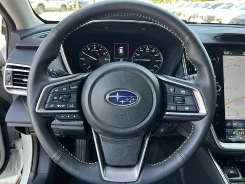 Used 2025 Subaru Outback Touring XT AWD/4WD image 10