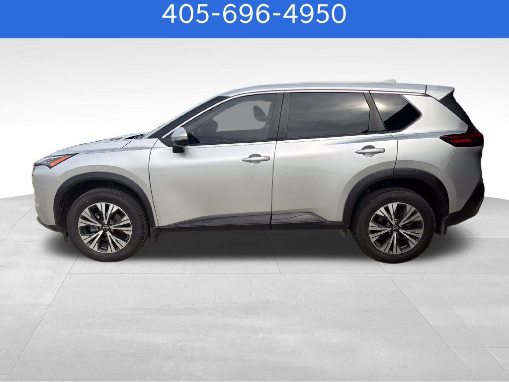 Used 2023 Nissan Rogue SV FWD image 2
