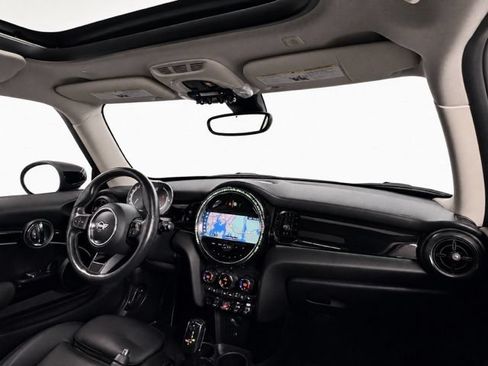 Used 2024 MINI Cooper S FWD image 32