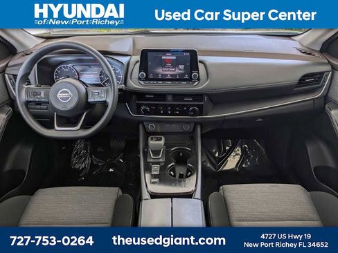 Used 2021 Nissan Rogue S FWD image 16