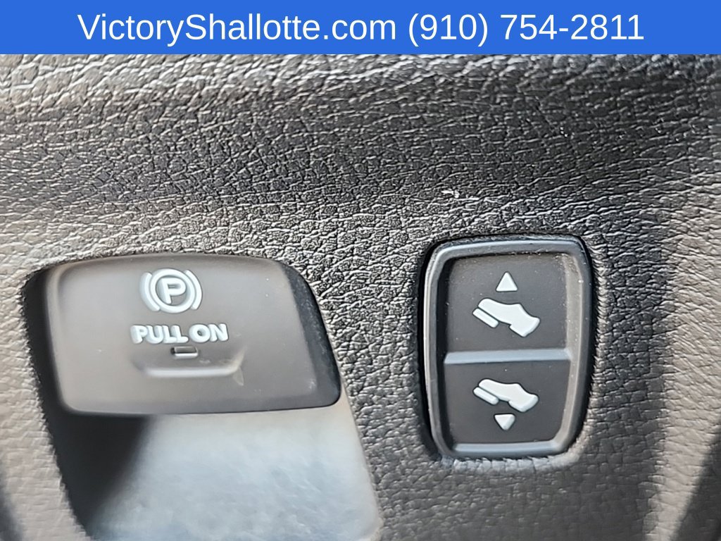 Used 2020 RAM 1500 Big Horn AWD/4WD image 16
