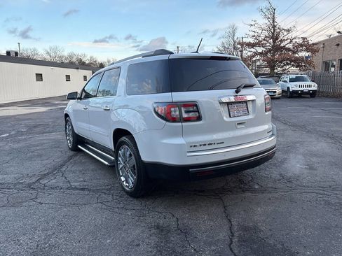 Used 2017 GMC Acadia Limited SLT image 3