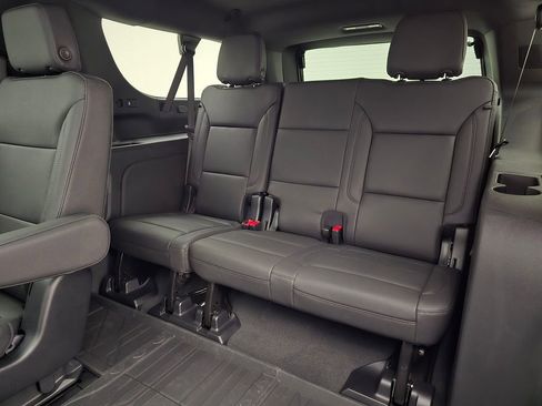 New 2025 Chevrolet Suburban Z71 w/ Z71 Off-Road Package image 53