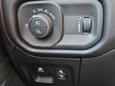 New 2026 RAM 1500 Big Horn w/ Night Edition image 26