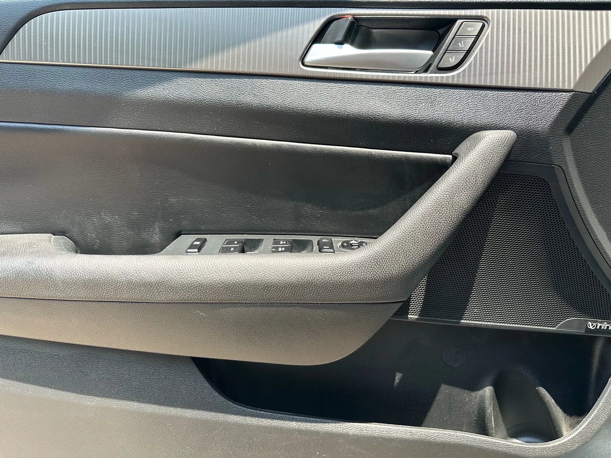 Used 2018 Hyundai Sonata Limited FWD image 8