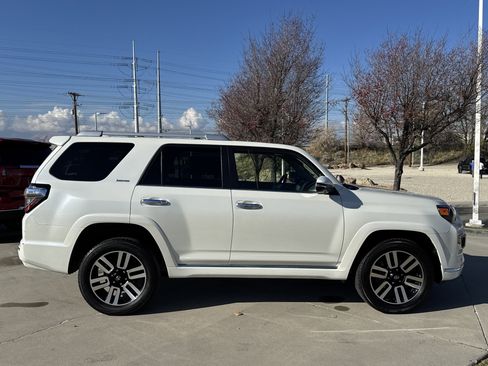 Used 2023 Toyota 4Runner Limited image 6