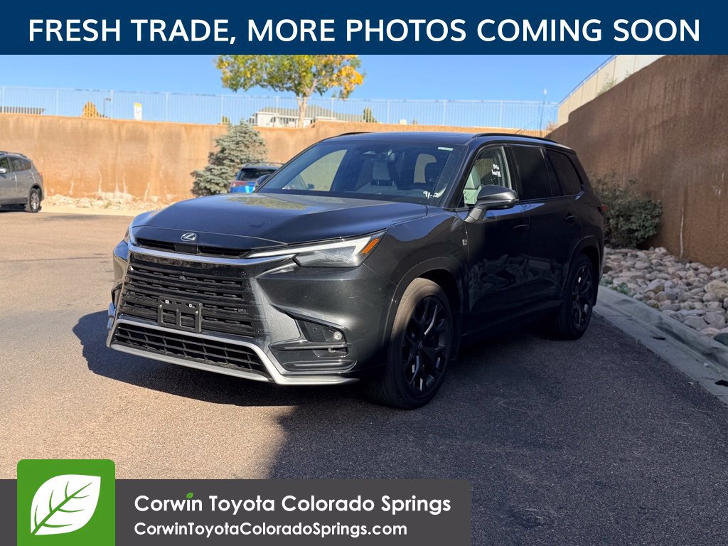 Used 2026 Lexus TX 500h AWD image 3