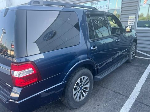 Used 2016 Ford Expedition XLT w/ Equipment Group 202A AWD/4WD image 6