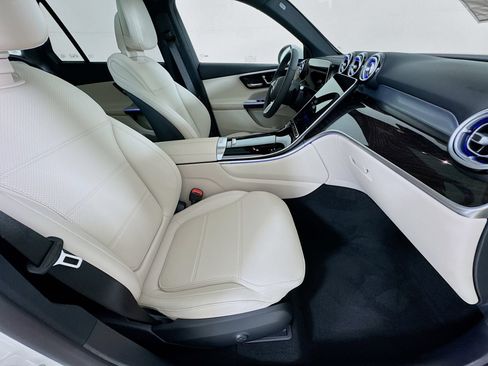 New 2026 Mercedes-Benz GLC 300 4MATIC image 31