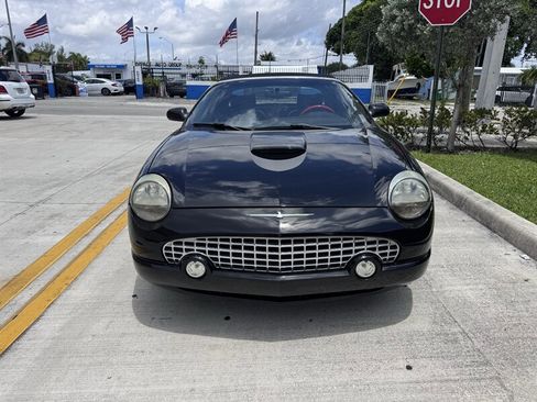 Used 2002 Ford Thunderbird RWD image 2