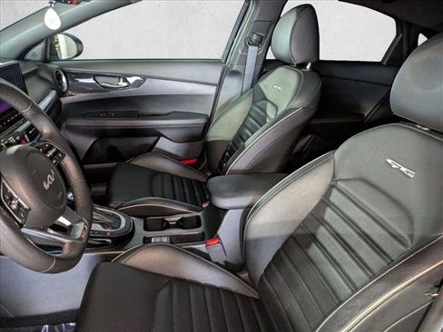 Used 2024 Kia Forte GT-Line w/ GT-Line Premium Package FWD image 19