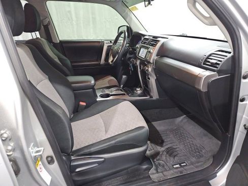 Used 2019 Toyota 4Runner SR5 image 13