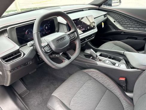 New 2026 Dodge Charger R/T w/ Driver Convenience Group AWD/4WD image 24