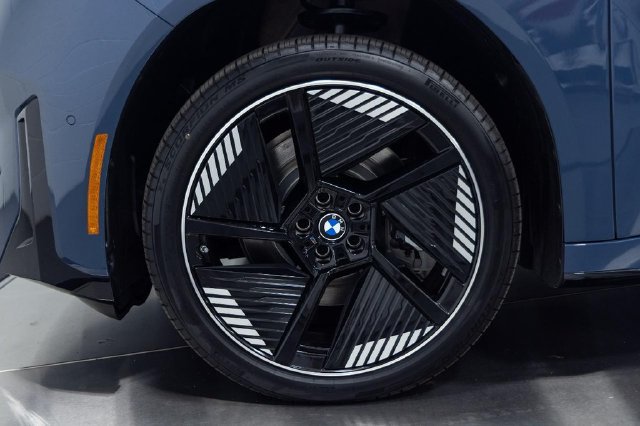 New 2027 BMW iX3 50 xDrive w/ M Sport Package AWD/4WD image 27