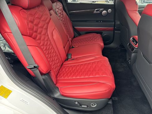 New 2026 Genesis GV80 3.5T e-SC image 15