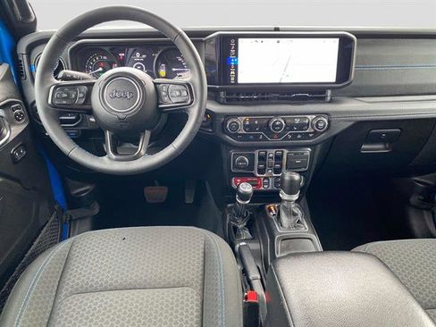 Used 2024 Jeep Wrangler Unlimited Rubicon 4xe w/ Capability Package image 13