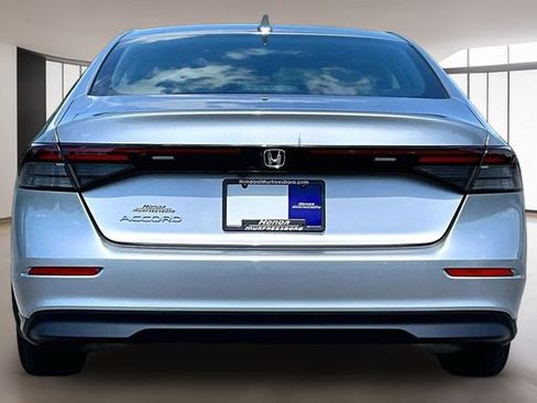 Used 2023 Honda Accord LX image 5
