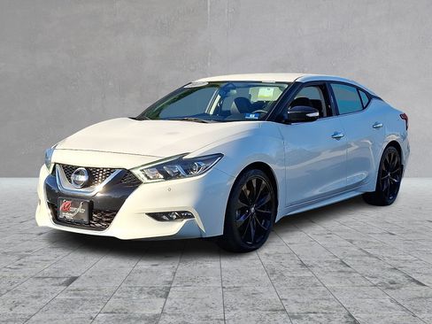 Used 2017 Nissan Maxima SR w/ Midnight Edition image 5