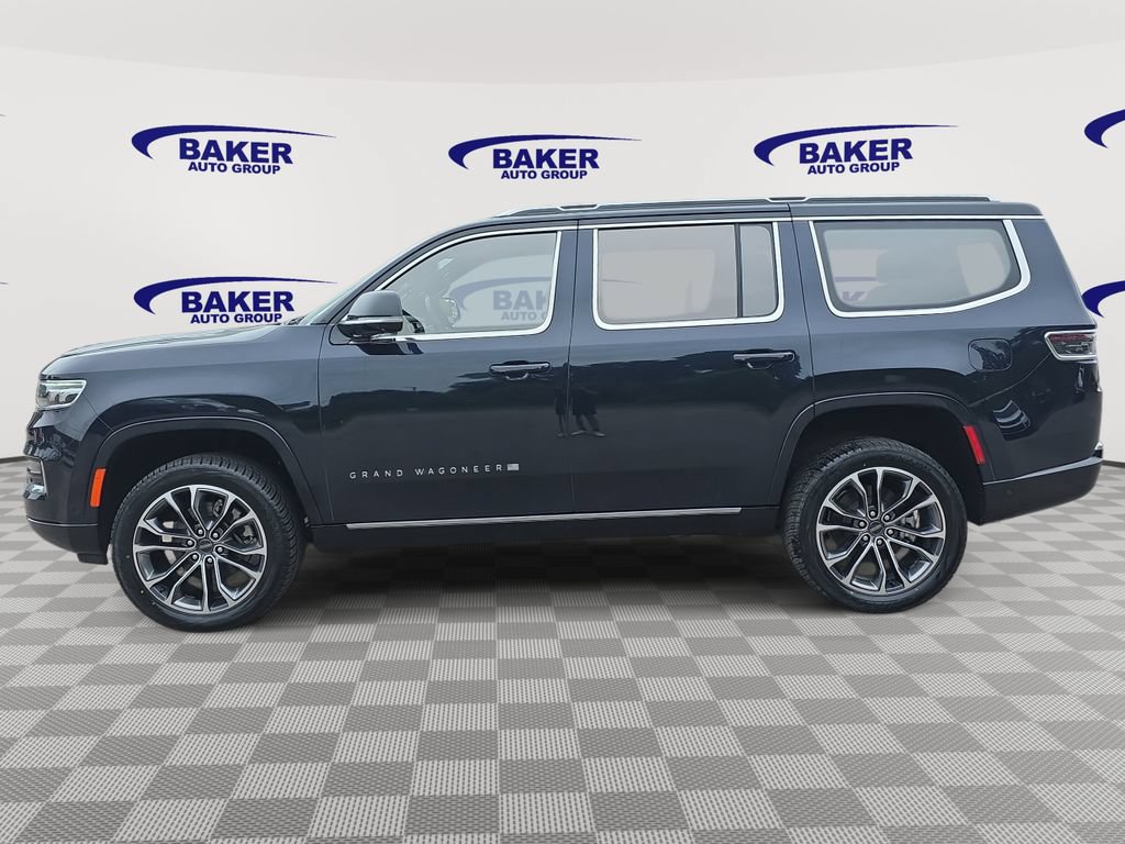 Used 2023 Jeep Grand Wagoneer Series III AWD/4WD image 6