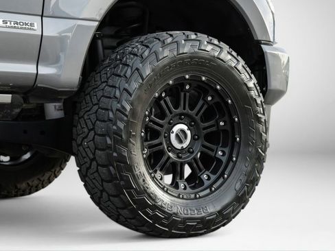 Used 2021 Ford F250 Platinum w/ FX4 Off-Road Package image 66