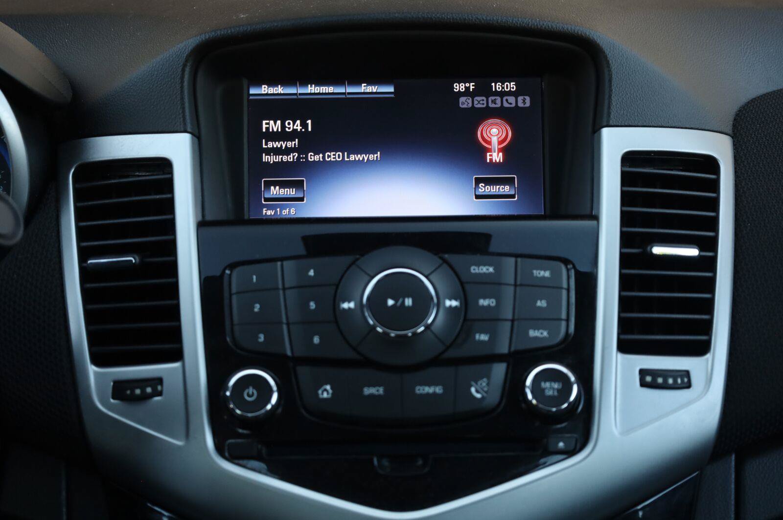 Used 2015 Chevrolet Cruze LT FWD image 37