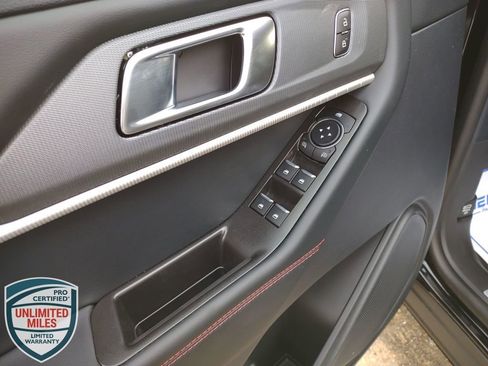 New 2026 Ford Explorer ST-Line image 11