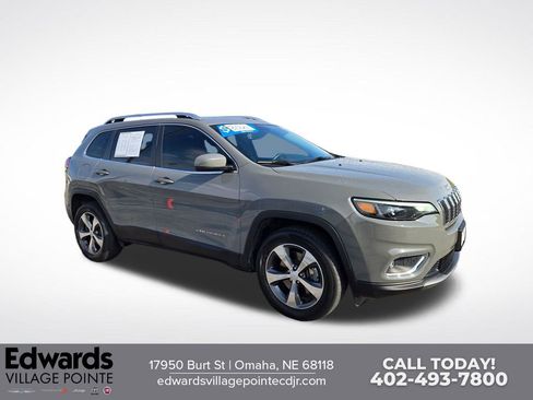 Used 2019 Jeep Cherokee Limited AWD/4WD image 1